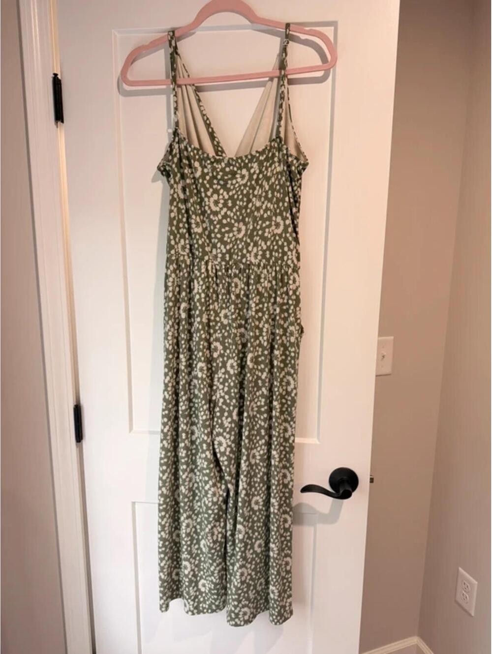 Kaileigh Sage Green Floral Jumpsuit XL Wide Leg Boho Tie Waist Romper - Picture 4 of 4